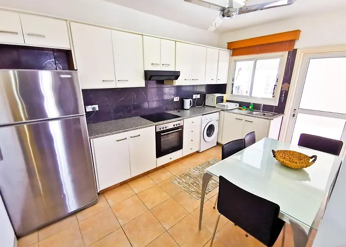 Apartment Sun Kissed Larnaka